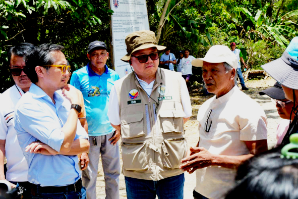Tiu Laurel, Dizon inspect Davao farm road as gov&rsquo;t audits agri infrastructure