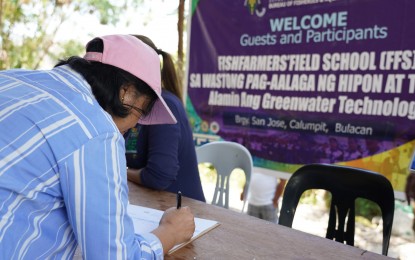 Bulacan fish farmers learn green water tech for shrimp, tilapia