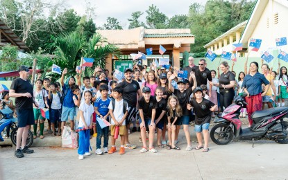 Hundreds of learners in Siquijor benefit from fun walk donations 