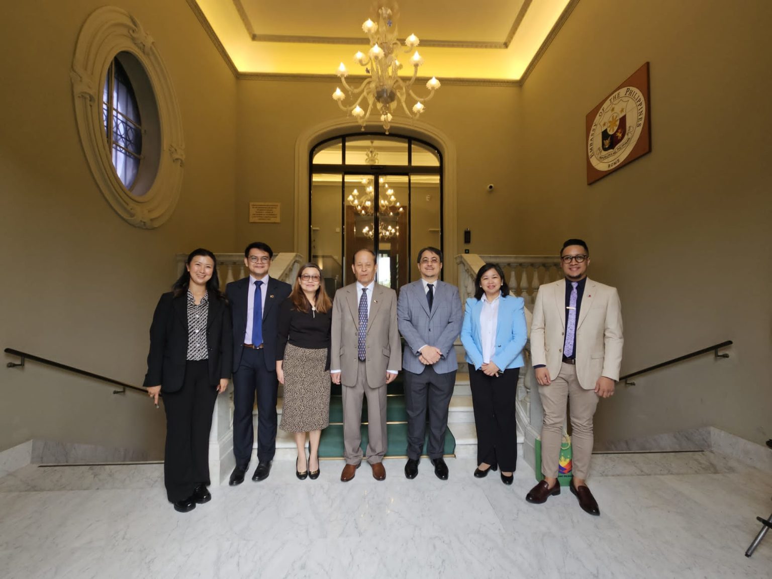 Sr. Usec. Panganiban visits RP Embassy in Italy