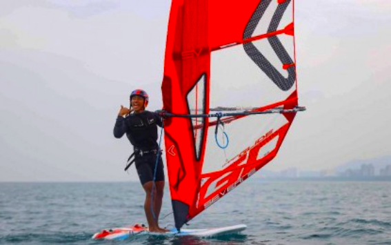Castillo&rsquo;s Windsurfing Silver Keeps PH in Third at Asian Beach Games